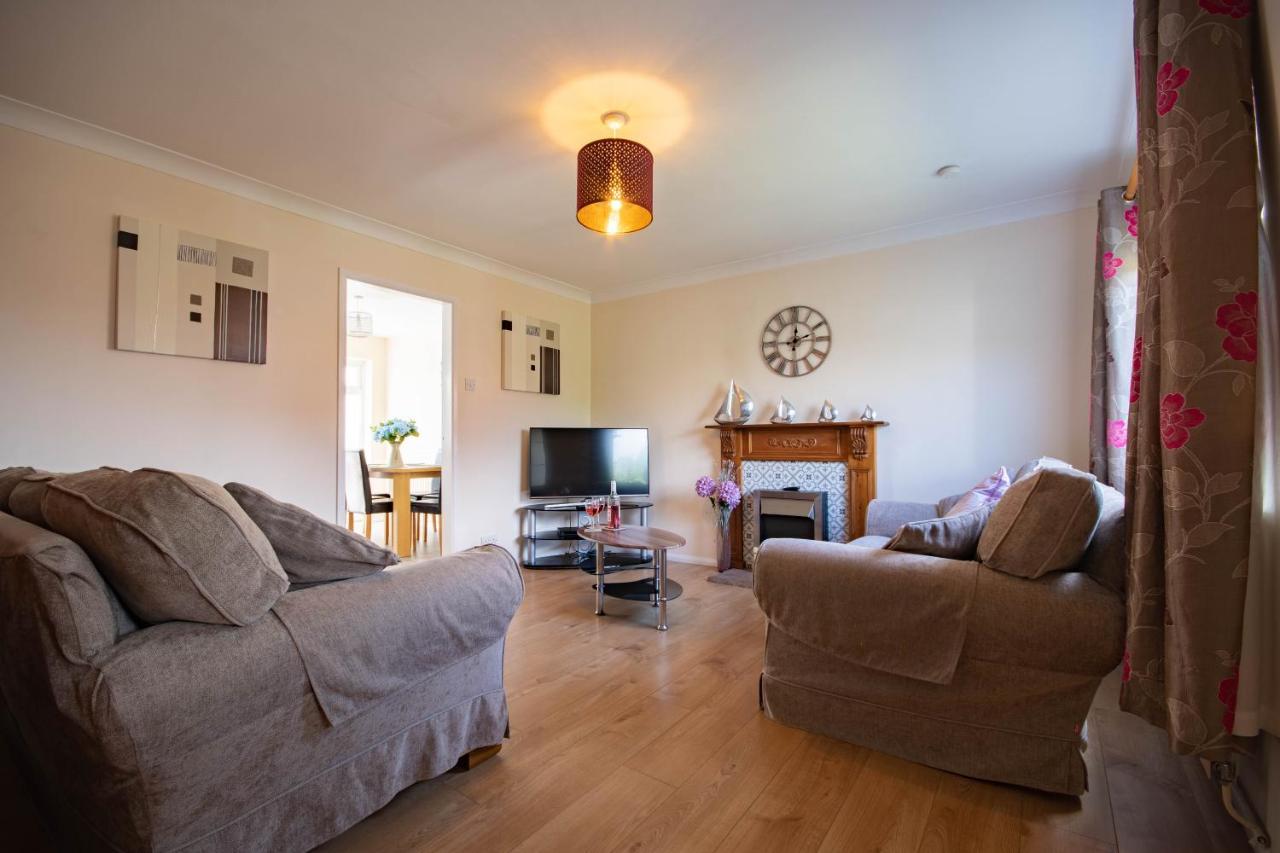 3-Bedroom House With Garden, Conservatory, In Centre Of Worcester Bagian luar foto